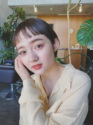 ショート カラー パーマ ヘアアレンジ メンズ キッズ ネイル マツエク・マツパ モリモト サナのヘアスタイル