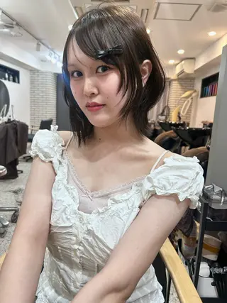 ミディアム 透明感カラー 莉々子のヘアスタイル