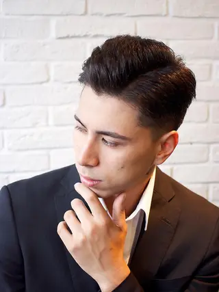メンズ 乳井 悠香のヘアスタイル