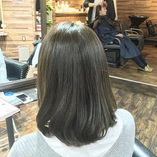 ミディアム カラー 川名 充✂️のヘアスタイル