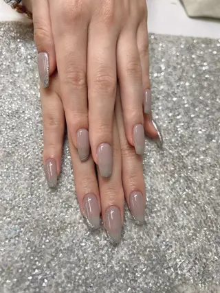 ネイル ガレンドウ 白澤 愛子のネイルデザイン