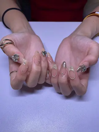 ネイル VENUS BELT AYAKAのネイルデザイン