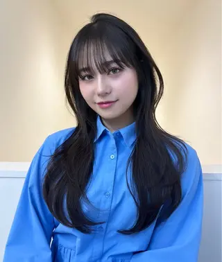 ロング カラー momo /レイヤー/暖色のヘアスタイル