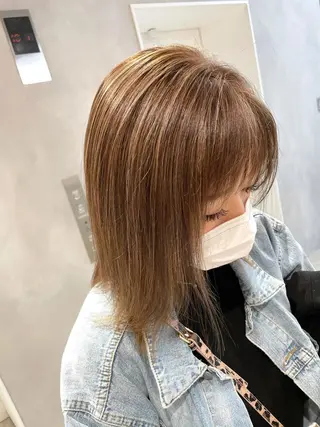 ミディアム カラー ハイトーン×レイヤー /遠藤将太のヘアスタイル