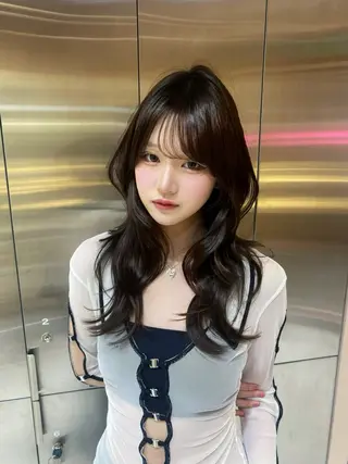 ロング ⟡韓国レイヤー/艶髪 /新宿🌙Yuukaのヘアスタイル