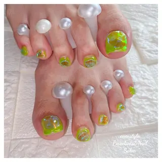 ミディアム ネイル 👑enen style👑のネイルデザイン