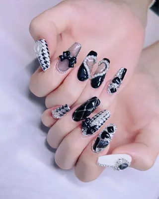 ネイル 長さだし専門店 M2　rikaのネイルデザイン