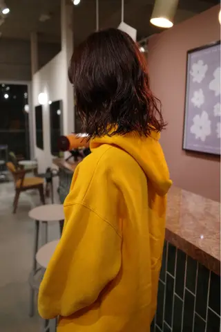 ミディアム パーマ 古澤 芽依のヘアスタイル