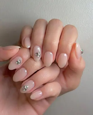 ネイル RAFFINE haru🦋🩵のネイルデザイン