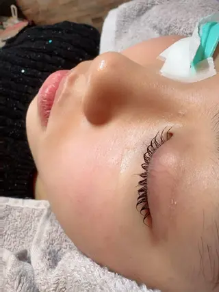 マツエク・マツパ Salon de VARNISH所属・アイリスト yuukaのマツエク・マツパデザイン