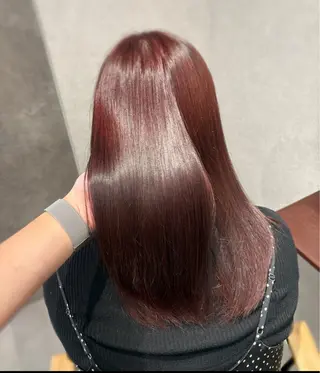 セミロング カラー 艶カラー／縮毛矯正 ／kana‎🤍のヘアスタイル