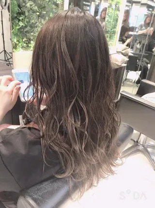 ヘアアレンジ 🇰🇷韓国風艶髪✨ 髪質改善 倉岡しおんのヘアスタイル