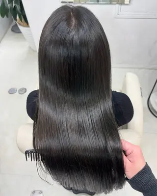 セミロング 🫧透明感カラー🫧 AYANAのヘアスタイル