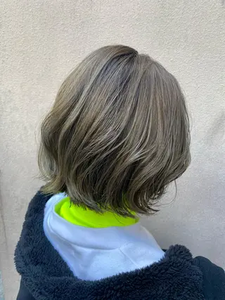 ショート カラー 【safric】 NAOのヘアスタイル