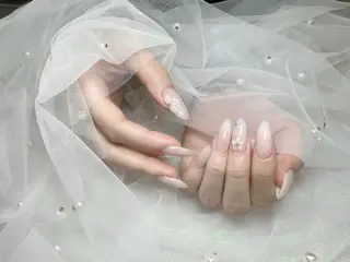 ネイル Hey🌈NAIL 長さ出し専門店のネイルデザイン