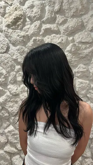 セミロング カラー カンノ シュンのヘアスタイル