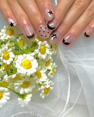 ネイル 亀井 日陽里のネイルデザイン