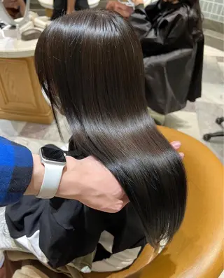 ロング 廣瀬双葉 トップスタイリストのヘアスタイル