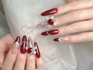 ネイル Maggie Nail🦩のネイルデザイン