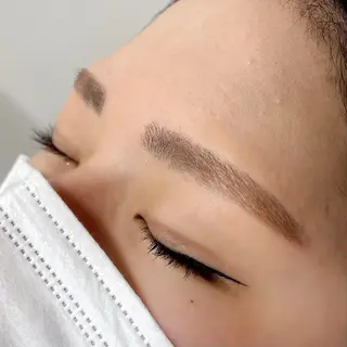 アイブロウ ᴇʏᴇʟɪꜱᴛ🦋 𝐊𝐀𝐓𝐎のマツエク・マツパデザイン