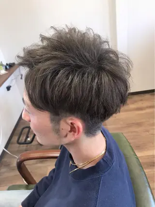 ショート カラー メンズ Rug Relief 吉田のヘアスタイル
