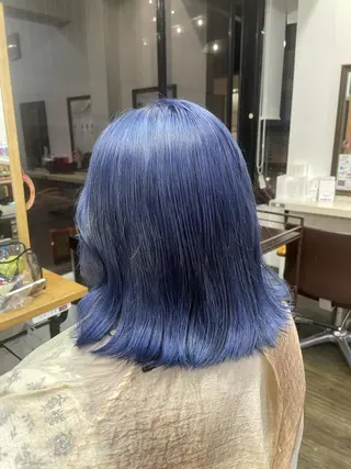 ミディアム 横浜🦋ハイトーン 🫐シャドウルーツのヘアスタイル