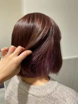ミディアム カラー 小栗 麻衣のヘアスタイル