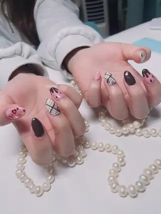ネイル R.beauty サロンのネイルデザイン