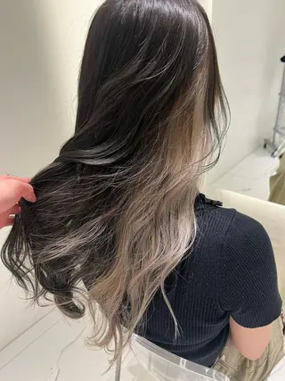 セミロング カラー パーマ 🌈 YUUNA🌈のヘアスタイル