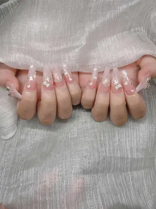 ネイル Lee Nailsのネイルデザイン