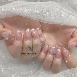 ネイル Demure Momo銀座店のネイルデザイン