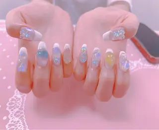 ネイル はぴねす所属・横浜 美夢のネイルデザイン