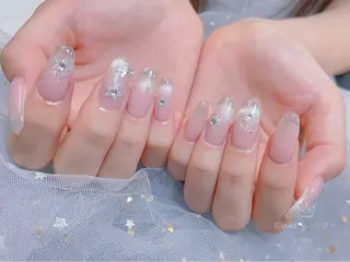 ネイル ネイルサロンエクラ 🫧Shizukaのネイルデザイン