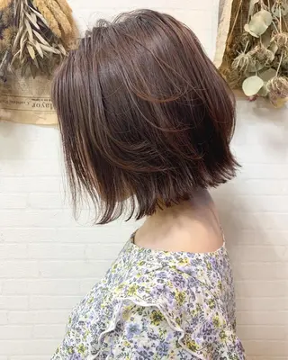 ミディアム 立川 奈那子のヘアスタイル