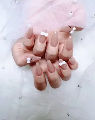 ネイル U.NI  nail .のネイルデザイン