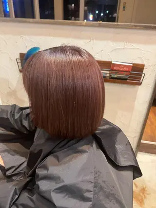 ショート カラー 毛谷 嘉明/ブリーチカラーのヘアスタイル