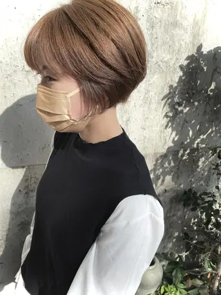 ショート カラー 日高 香織のヘアスタイル