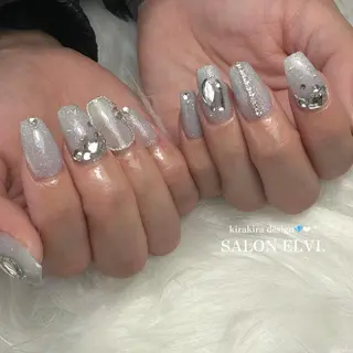 ネイル SALON ELVI.のネイルデザイン