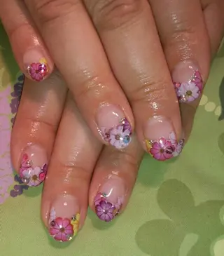 ネイル More ✴︎ （モアプラス）のエステ・リラクイメージ