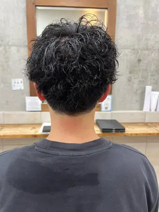 ショート vis-a-vis　板橋店所属・たなか なおのヘアスタイル