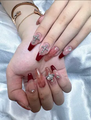 ネイル kelly ．のネイルデザイン