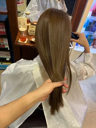 ロング カラー カットが上手い 💇♂🌸サク🌸のヘアスタイル