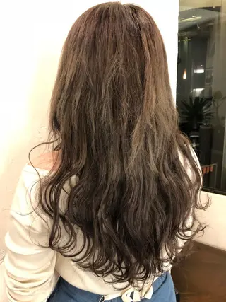 ロング 藤田 竜成のヘアスタイル