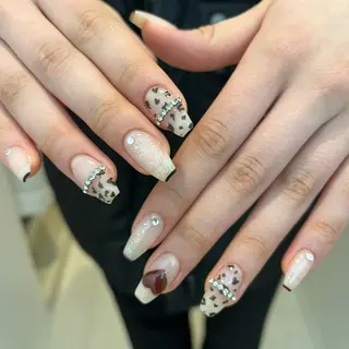 ネイル NORA nail UMEDA MAIのネイルデザイン