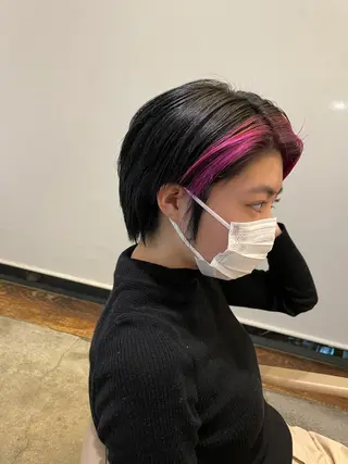 ショート カラー レイヤーカット 特化型シオンのヘアスタイル