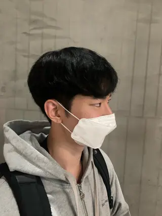 ミディアム メンズ 新宿駅近! 💈口コミ多数✨のヘアスタイル