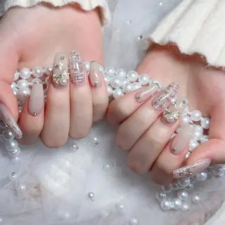 ネイル Maggie Nail🦩のネイルデザイン