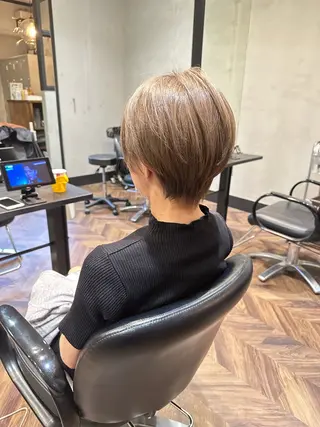 ショート RI HOのヘアスタイル