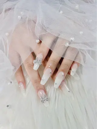 ネイル Queen ネイル&アイラッシュのマツエク・マツパデザイン