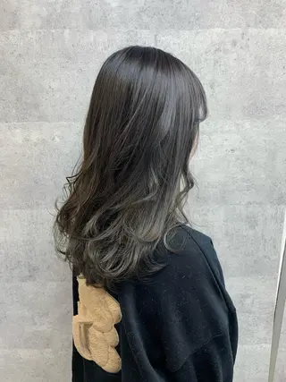 セミロング カラー 今野 美栄のヘアスタイル